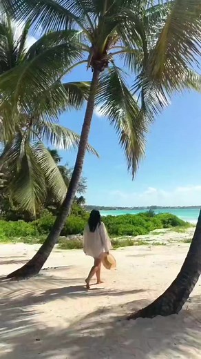 🌊🌞✨🏝️IT'S TIME TO BOOK YOUR DREAM VACATION AT SANDALS BEACH RESORT! 🌴🔞 ADULTS ONLY! Here's what awaits you: ⭐Endless white-sand beaches ⭐ 5-star Global Gourmet™ dining ⭐ Luxurious accommodations ⭐ Premium liquors, world-class golf AND MORE. Don't hesitate, contact us today. ☀️ One Call📞... Does it All!!! ⛱️ For rates, please provide: ➡️ Country of interest ➡️ Travel dates ➡️ Number of adults ➡️ Amount of rooms 🎉 Book now and secure your spot! ⌛📲 📱 ONLY: (876) 999-2766 Telephone: (876) 9