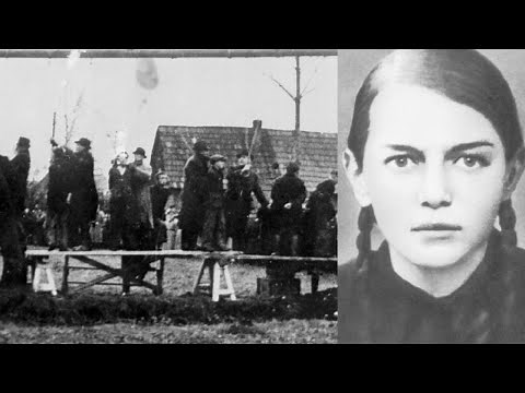 BRUTAL Execution Of The Young Girl Who Fought The German Army