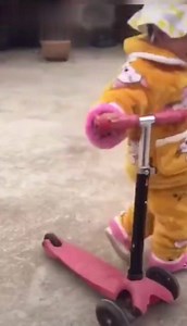 4.3K views · 26 reactions | Everyone can be a scooter artist Ninebot Smart Foldable Electric Scooter: search:505847285, link: https://bit.ly/2B5dJSj #dhgate #scooter #electronics #fun #creative #kids | Gadgets | Facebook