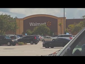 Concealed-carry holder helps threatened Walmart shopper, deputies say