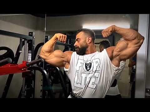 A true Alpha Muscle God