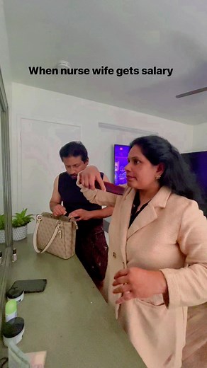 When wife gets salary😀 #jagathycomedy #mohanlalcomedyscene #kilukkam #couples #wife #smitha #nurse #foryoupagereels #fyp #trending | Manoj Rajappan