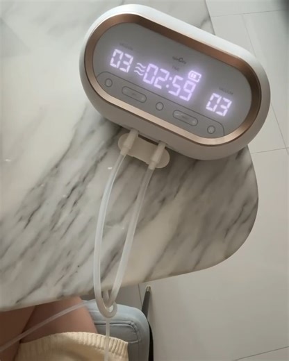 Breast pump = a mother's true companion.  The Spectra Dual Compact Breast Pump is gentle, efficient, and versatile for both home and on-the-go use. Perfect for all breastfeeding babymamas. ✨ Last chance to score 10% off with our Payday Sale! Don't miss out! ✨  @kin.dababy #BabymamaPH #BabymamaHaul | Babymama | Facebook