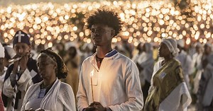 Ethiopian Orthodox Christians celebrate Meskel Festival with prayers for peace | Africanews