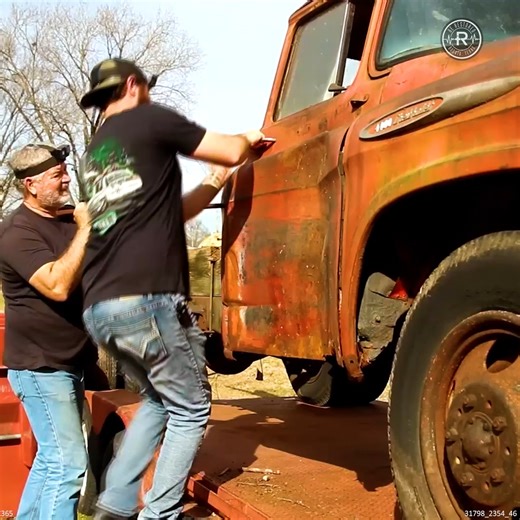 We Rescued a Rat Infested Truck | Restored