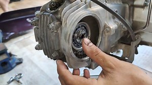 39K views · 362 reactions | ❌ Xe Zin Lên Cam 6li5 , Dĩa 35 , Bình Xăng Con C100 = Xem Thế Nào ?? | Phụ tùng xe máy Mạnh Tiến | Facebook