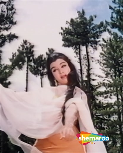 Another evergreen song from 'Mere Sanam' Song Name: Jaaiye Aap Kahan Jaayenge Movie: Mere Sanam( 1965 ) Singer: Asha Bhosle, Lyrics: Majrooh Sultanpuri Music: O.P.Nayyar #ShemarooFilmiGaane #BollywoodRetroSongs #GoldenCollection #RetroVibes #OldisGold #EvegreenSongs #HindiGaane #KishoreKumarSongs #Bestof #EvegreenMelody #Legends #Bollywood #VideoSongs #HindiFilms #Nostalgic #BollywoodHits | Filmi Gaane