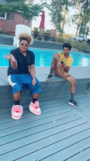 #working #hot #laescuelitasd #construction #tools #roof #solo #contractor #worker #jobsite #heat #humor #nails #fyp #diy #roofs #florida #paraty | Sotocashcash2