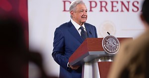 Mañanera de AMLO hoy 18 de abril en vivo; gasolinas, canasta básica, Reforma Eléctrica, litio, reforma constitucional, Rosario Ibarra de Piedra
