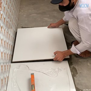 Process of Installing Tile Flooring | Voov Tools