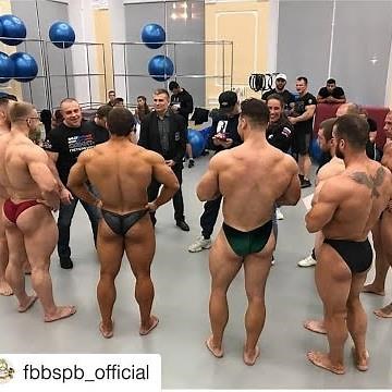 Bulging Russian muscle gods show off their PERFECT bodies backstage in tight posers