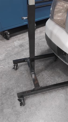 2.6K views · 23 reactions | Under Bonnet Service Trolley SP40017 *Large service Tray- Quick access to parts and tools *Non-Slip Liner - Solvent resistant *Adjustable Height *9 Tool slots - Ideal for screwdrivers *Swivel Castors - 2x Lockable Full details SPTOOLS.COM | SP Tools | Facebook