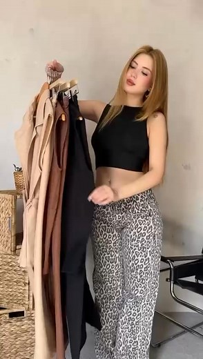 🌸🌼 A Primavera Chegou 🌼🌸 👉 Pantalona e Colete com cinto Tu M L XL- 21.99€ ✔️Pagamento por mbway ou transferência bancária. Envio por Transportadora ✔️ Para encomendar basta enviar mensagem 😉 | O Cantinho da Maga