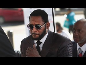 R. Kelly arrested in Chicago on new federal sex charges