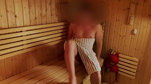 Horny guy masturbates and cums in sauna