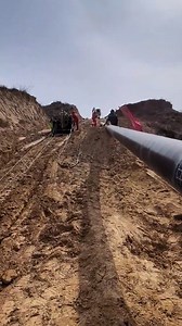 Natural gas pipeline installation welding process | Wood Crafty | Facebook