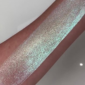 We wanna paint this over our entire body. Have you seen anything prettier? 🌈⚡️Because we're not sure we have... This is 'A YEAR', our bestselling premium pigment, mixed with our NEW multi-use setting liquid. 🤤 🛒Click here to shop: http://bit.ly/2Udwgof 🛒 #SAMPLEBEAUTY | Sample Beauty