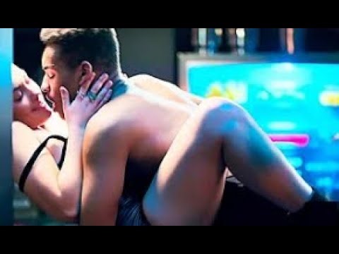 Elite Season 6 Kissing Scene — Ari and Bilal Carla Diaz and Adam Nourou 6x03