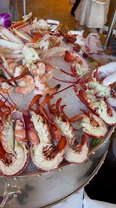 AYCE Lobster at the Wing Lei dim sum buffet! #dimsum #lobster #buffet #vegas | Dongkyuverymuch