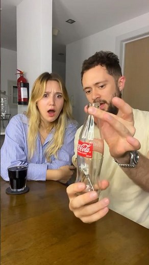 IMPOSSIBLE Key In BOTTLE Trick! 😮