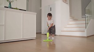 Purple Mini Spray Mop for Toddler-Montessori Cleaning Toy That Real Spray Water,Pretend Playhouse Essentials for Girls Ages 3-8,Toddler Educational Housekeeping Set