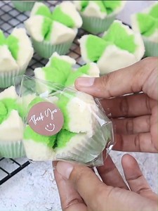 29K views · 232 reactions | Resep yang selalu dicari untuk ide jualan bolu kukus mekar sempurna hanya pakai 1 telur dan tanpa air soda | Resep Masakan | Facebook