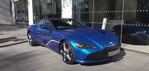 Questa Aston Martin DBS GT Zagato è quasi unica: ne esistono solo due modelli così!