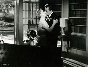 Queen Bee (1955) | ČSFD.cz