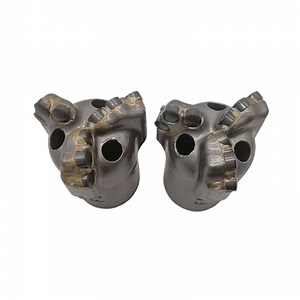 [Hot Item] Three Wing Arc Angle Drill Bit (Matrix PDC Bits)