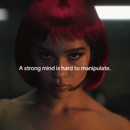 A Strong Mind Is Hard to Manipulate