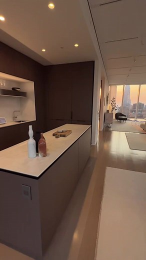 NYC apartment view 😍 Follow @theultimatehouse for exclusive content. Contact The Ultimate House to buy or sell luxury properties. info@theultimatehouse.es gjieparadise | The Ultimate House