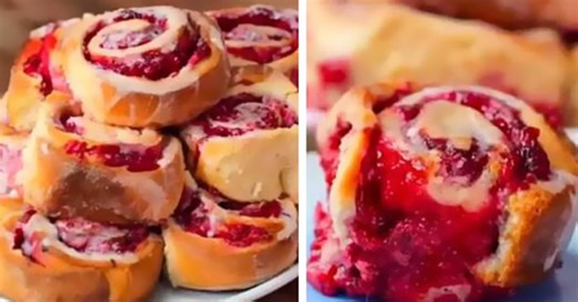 Divine Raspberry Cheesecake Glazed Swirl Buns: A Sweet Delight!