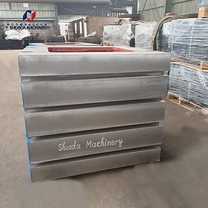 [Hot Item] Adjustable Heightened Workbench T-Slot Workbench with Welding Table Clamps