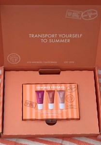 🩷 SWEET SUMMER MINIS GIVEAWAY🩷 To celebrate summer we’re giving away 10 Sweet Summer Minis PR mailers! To enter: ✨ Like this post and tag a friend in the comments ☀️ Follow @summerfridays on TikTok This includes: 🍑Mini Peach Granita—a warm peach with a hint of peach flavor 🍇Mini Berry Sorbet—a cool raspberry pink with a touch of berry flavor 🍨Mini Sea Salt Caramel—a light neutral rose with salted caramel flavor Giveaway closes at midnight PT on May 29th. Winners will be contacted via DM fro