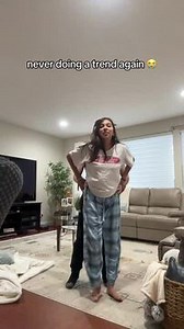 2.4K views | This couple decided to try a popular social media trend, but things didn’t go as planned. As the boyfriend lifted his girlfriend and tried to balance her in his arms, he lost balance. The woman fell hard to the ground, resulting in some painful injuries. Unfortunately, she ended up with large bruises from the fall. | Jukin Copyright Management | Facebook