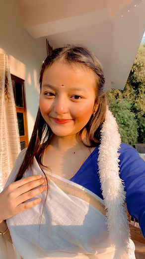 ~🎀 on Instagram: "Vachindamma ❤️ #vachindammasong😍😍😍 #viralreels #southindian #trendingreels #geetagovindam"