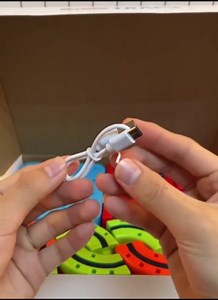 Electric Train Set for Kids with 2 Trains, Infinity Racer 3D Train, DIY Railway Block- Cube Track Train Toys, STEM Gravity-Defying Magnetic Train Track for Boys Girls 4 5 6 7 8+ (Medium)