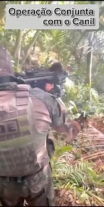 Nesta data, em Operação conjunta pelo município do Guarujá, equipes do COE e Canil, averiguaram área de mata, local de possível estocagem de entorpecentes, onde localizaram grande quantidade de drogas sendo constatadas pasta base num total de cinco sacos estanque. Pelas características da embalagem, possivelmente a droga seria transportada em casco de navio. Ocorrência em andamento pelo DP sede de Guarujá/SP. | Comando Brito