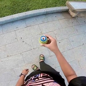 ⚠️ Triple to triple ⚠️ Colour matching sandles and ⚔ M1 Jupiter ⚔ Big ups to @phal_chan_monyka ! #KendamaEurope #RecordKendama #playkendama | Kendama Europe