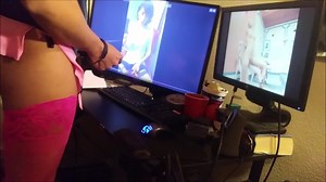 Fapping to traps, futa and shemales while crossdressing