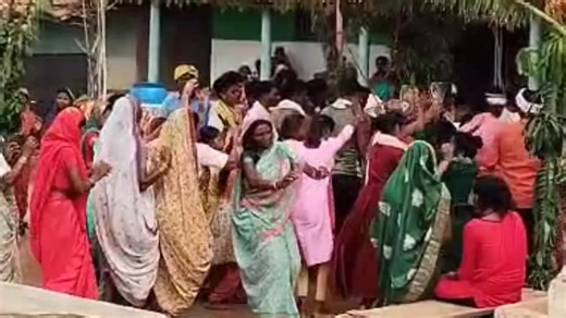 On the auspicious occasion of Sawan, shower your blessings and affection on your elders, children, and loved ones. Happy Sawan! Stay tuned with us to buy forest produce products at www.royalbeebrothers.com #royalbeebrothers #rawhoney #foresthoney #naturalhoney | Royal Bee Brothers