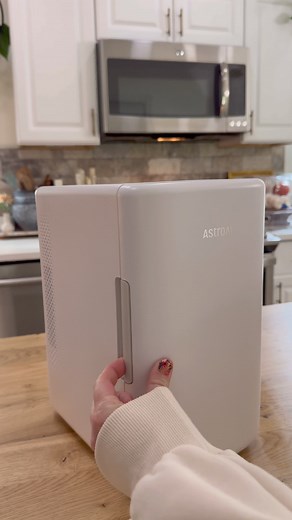 20 reactions | Restocking my teens minifridge 殺 #restock #restockasmr #minifridge #asmr #asmrsounds #trufrupartner @Trü Frü | Refined Retreat | Facebook