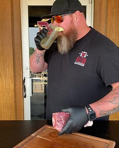 1.5K views · 52 reactions | SLAM an exclamation point on dinner with this 45 Day Wet Aged, Certified Angus Beef ® brand 28 ounce KC Strip. Cut in house, vacuum sealed and ready for your smoker/grill. $27.00 each No holds, no limit, hurry in and grab as many as you’d like! Snag a $3 Margarita while your at it! | Round The Bend Steakhouse | Facebook