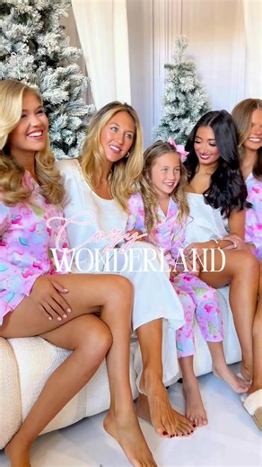 Cozy Wonderland Collection!❄️🎀 Shop our favorite holiday pieces NOW!🎄 | Pants Store