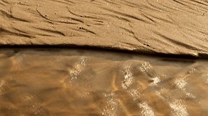 Délai d'expiration du sable de l'érodage : vidéo de stock (100 % libre de droit) 1111213517 | Shutterstock