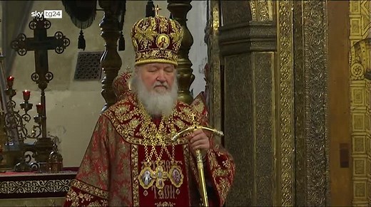 Covid, Omicron e le sottovarianti 2 e 3: sintomi e differenze