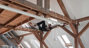 Sous les toits, les filets d’habitation sont tendance !