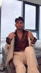 5.2K views · 1.7K reactions | 퐄퐫퐢퐜퐤 퐁퐫퐢퐚퐧 퐂퐨퐥퐨́퐧 | Que quienes somos? CNCO | Facebook