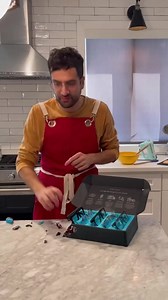 Don’t be like Jonny. Don’t eat your Warby Parker glasses. #WarbyHomeTryOn #cake #warbyparker #warbyparkerpartner | Sean Dailing | Facebook