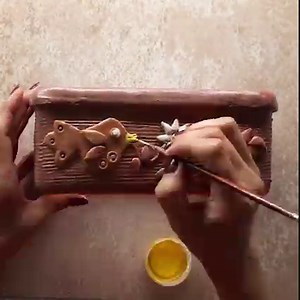 201K views · 3.8K reactions | Let's transform a plastic container into a trendy planter. | Design Decor & Disha | Facebook